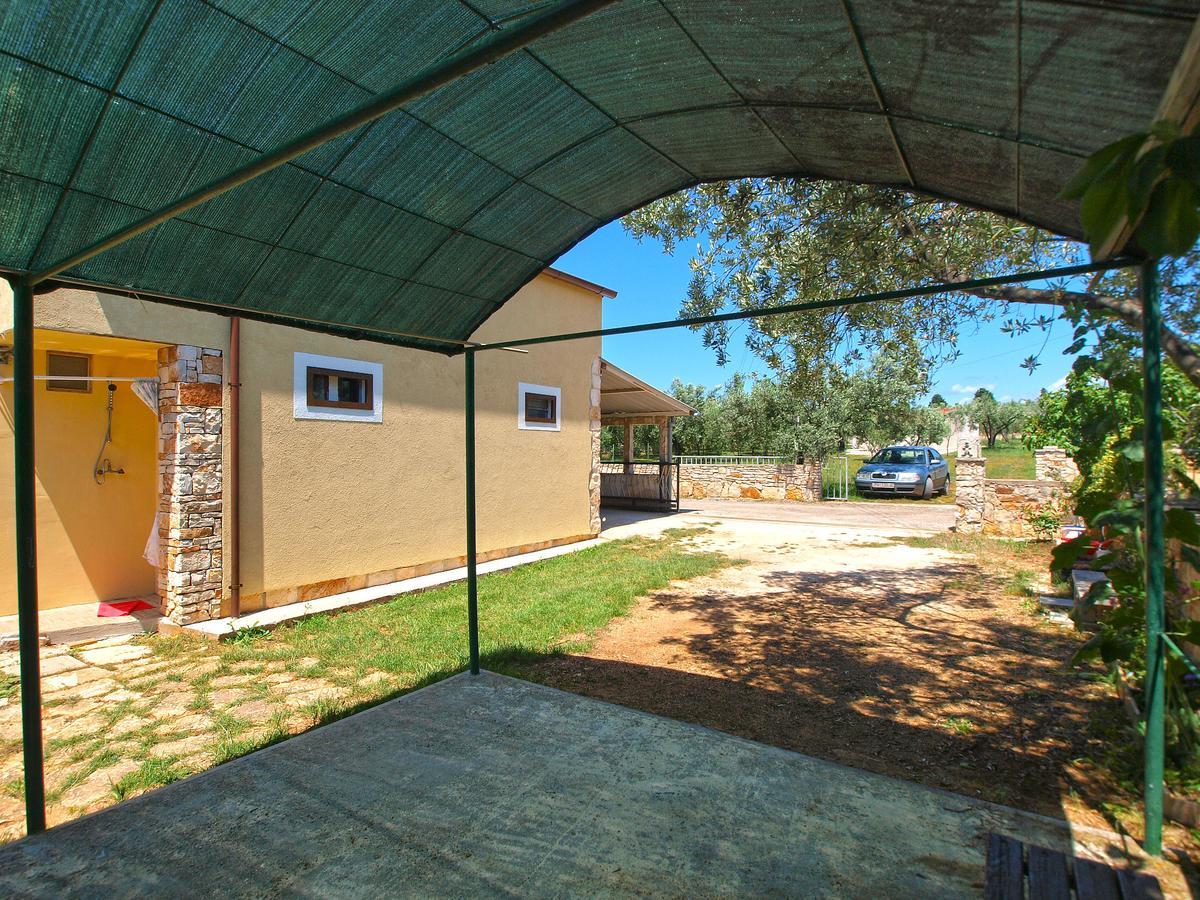 House 1012 Villa Fažana Exteriör bild