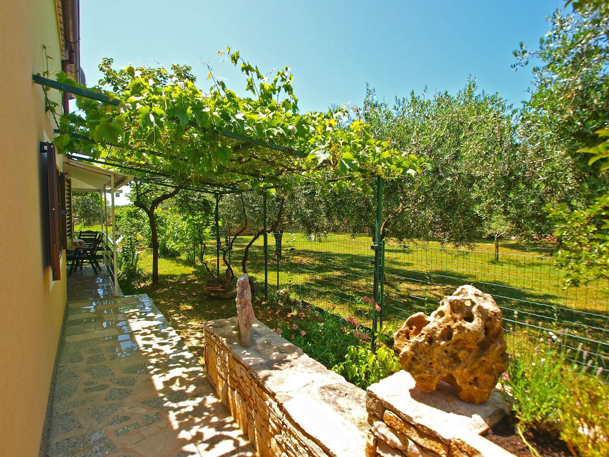 House 1012 Villa Fažana Exteriör bild
